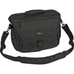 Lowepro Nova 200 AW (Black)