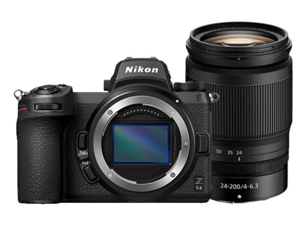 Nikon Z 6II + 24-200mm f/4-6.3