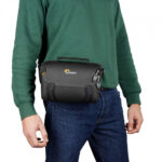 Lowepro Adventura SH 140 III (Black) - Image 7